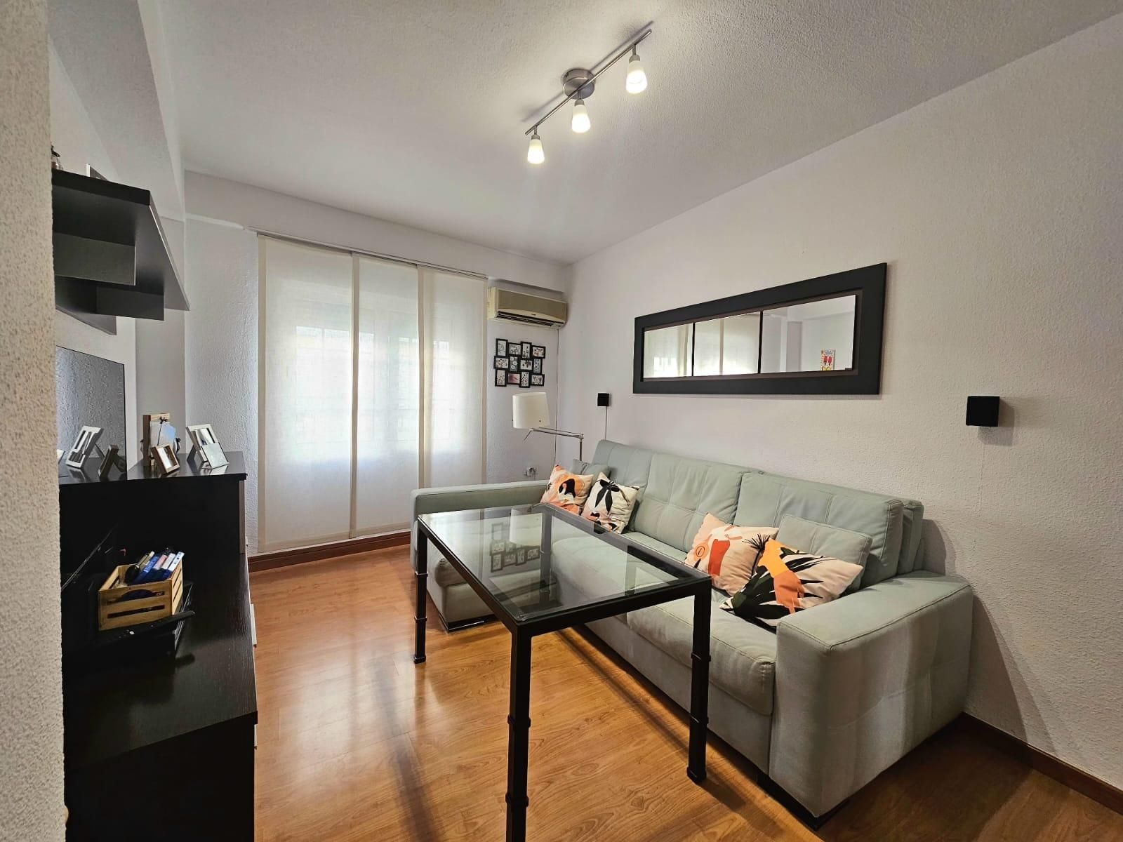 Living room of Flat for sale in  Córdoba Capital  with Air Conditioner
