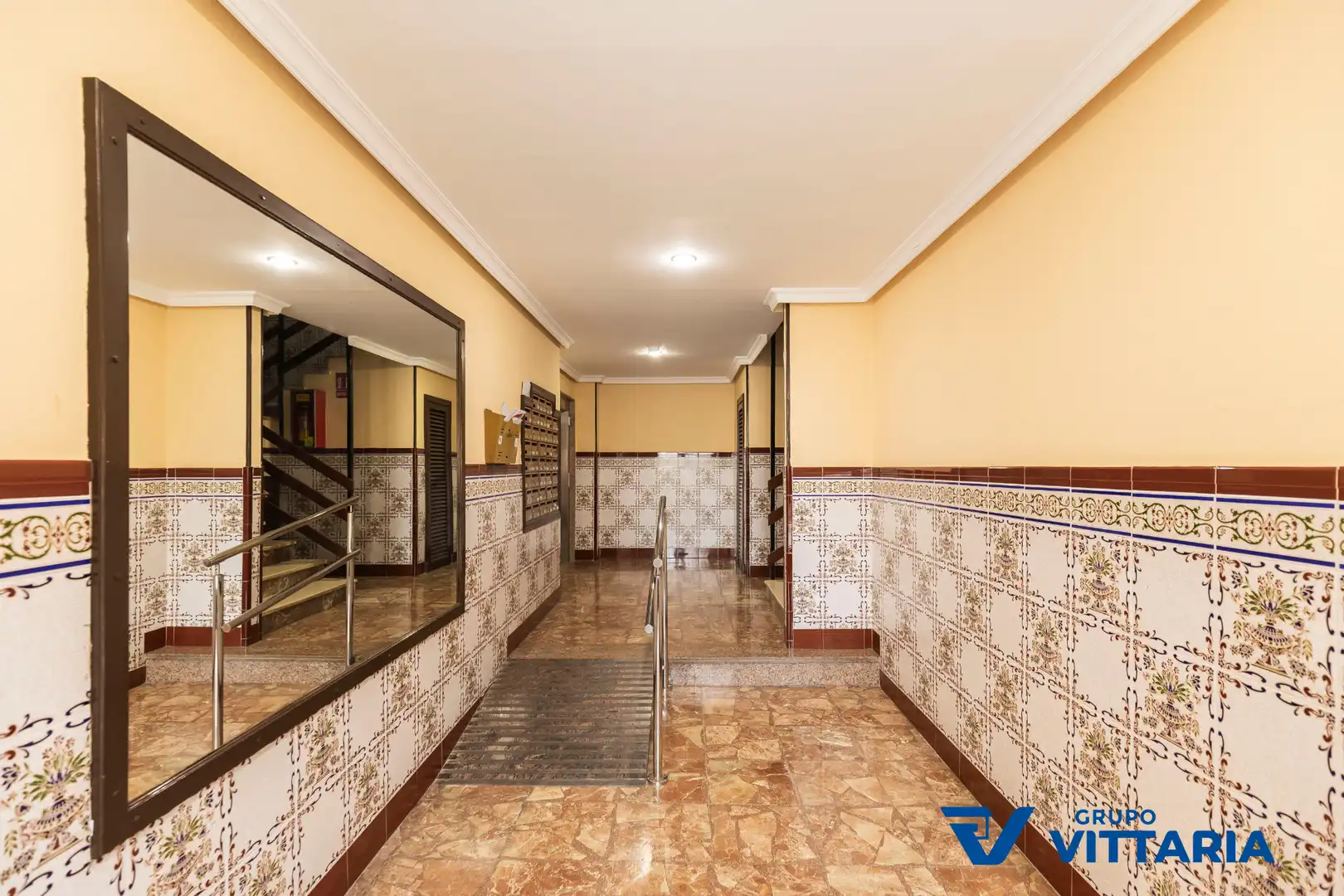 Piso en venta en Almería con Amueblado