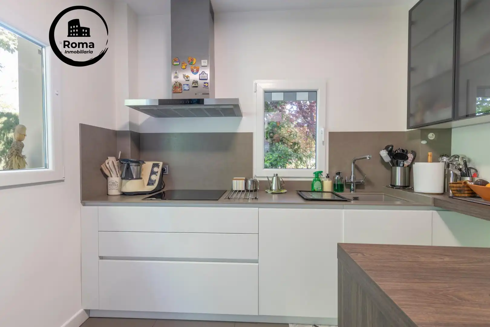 Cocina de Casa o chalet en venta en Albolote con Aire acondicionado, Calefacción y Jardín privado