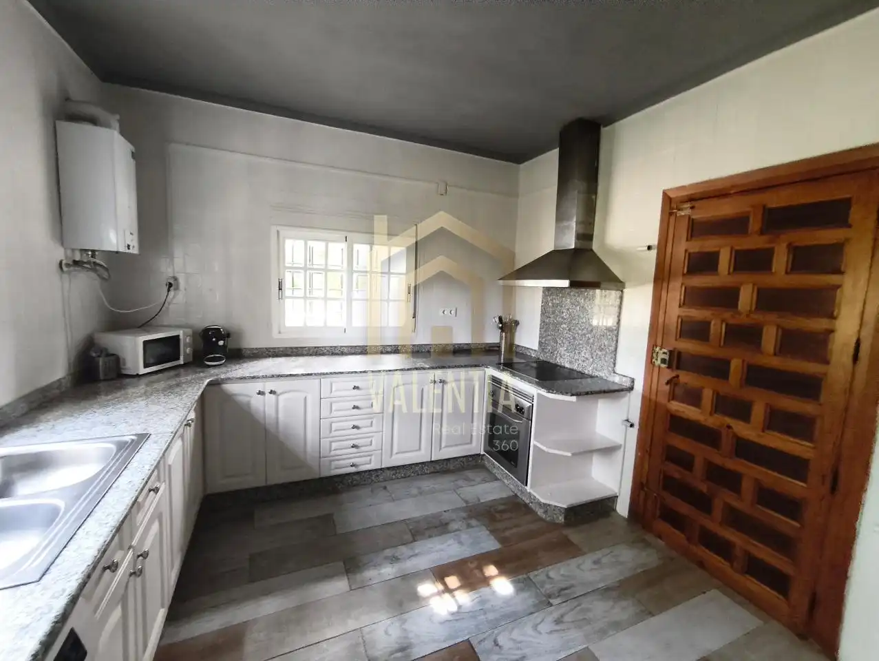 Küche von Country house zum Verkauf in Alborache mit Heizung, Privatgarten und Terrasse