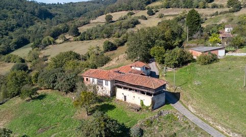 Foto 2 de Casa o xalet en venda a Lugar Poles, 11, Salas, Asturias