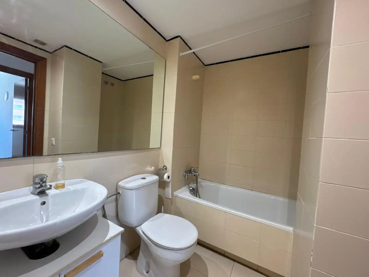 Baño de Piso en venta en Sant Joan Despí con Aire acondicionado, Calefacción y Horno