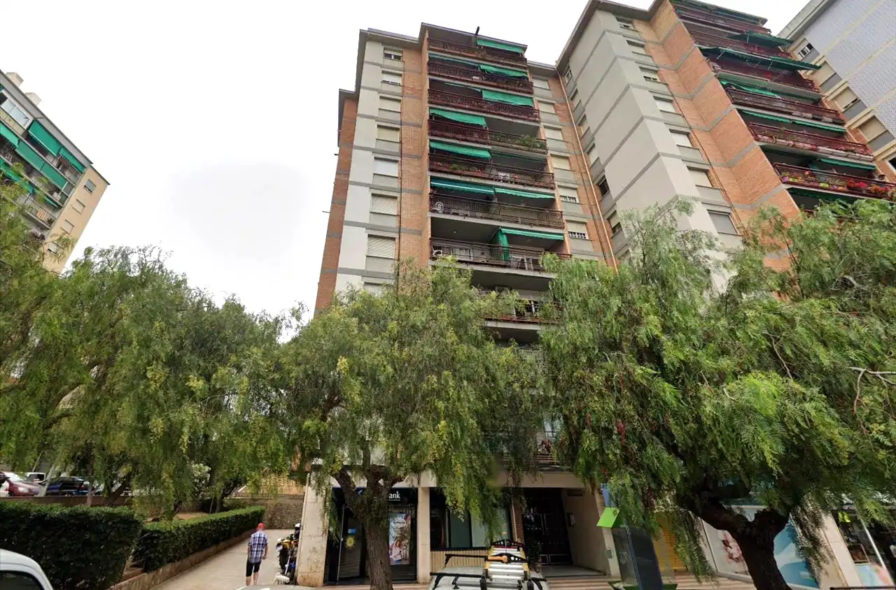 Vista exterior de Pis en venda en El Masnou