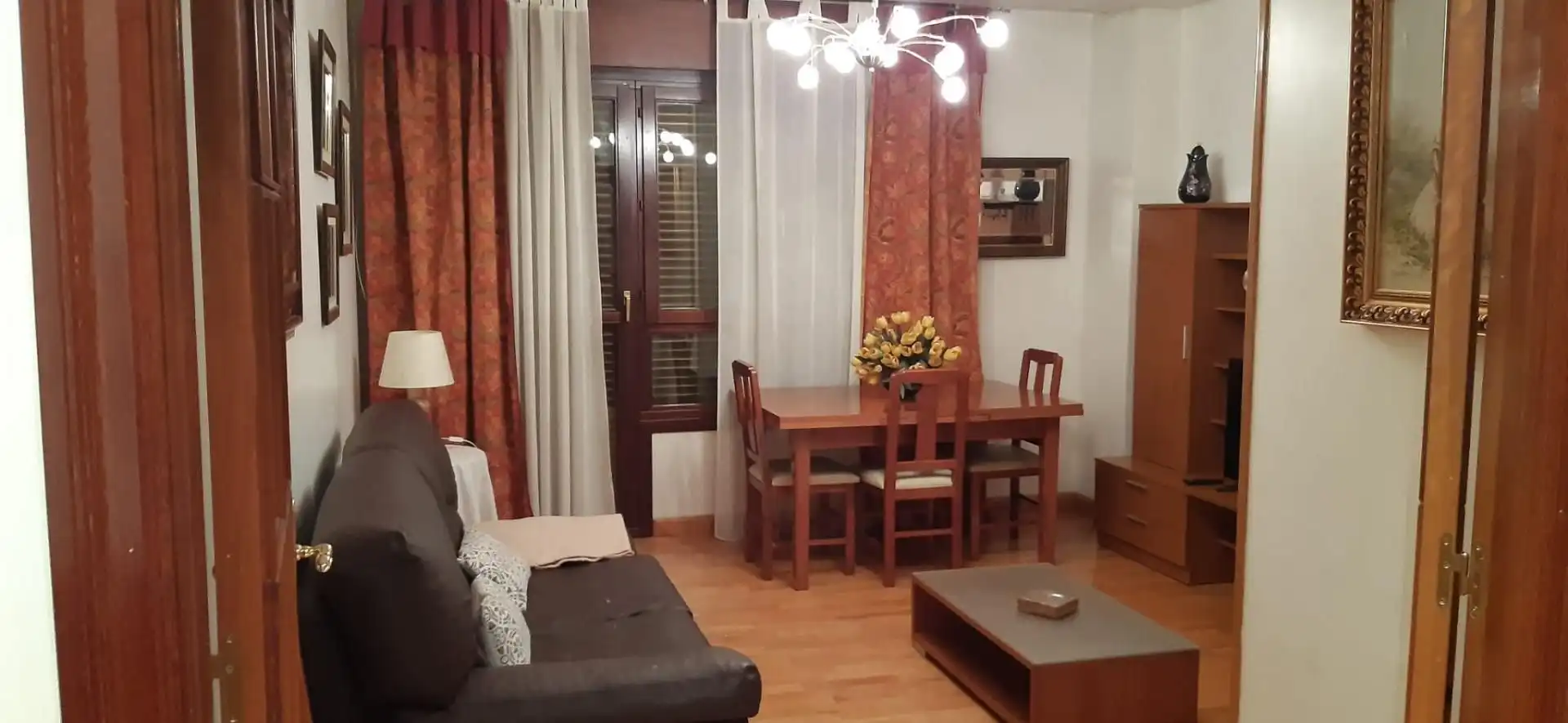 Sala de estar de Apartamento de alquiler en  Logroño con Aire acondicionado, Calefacción y Terraza