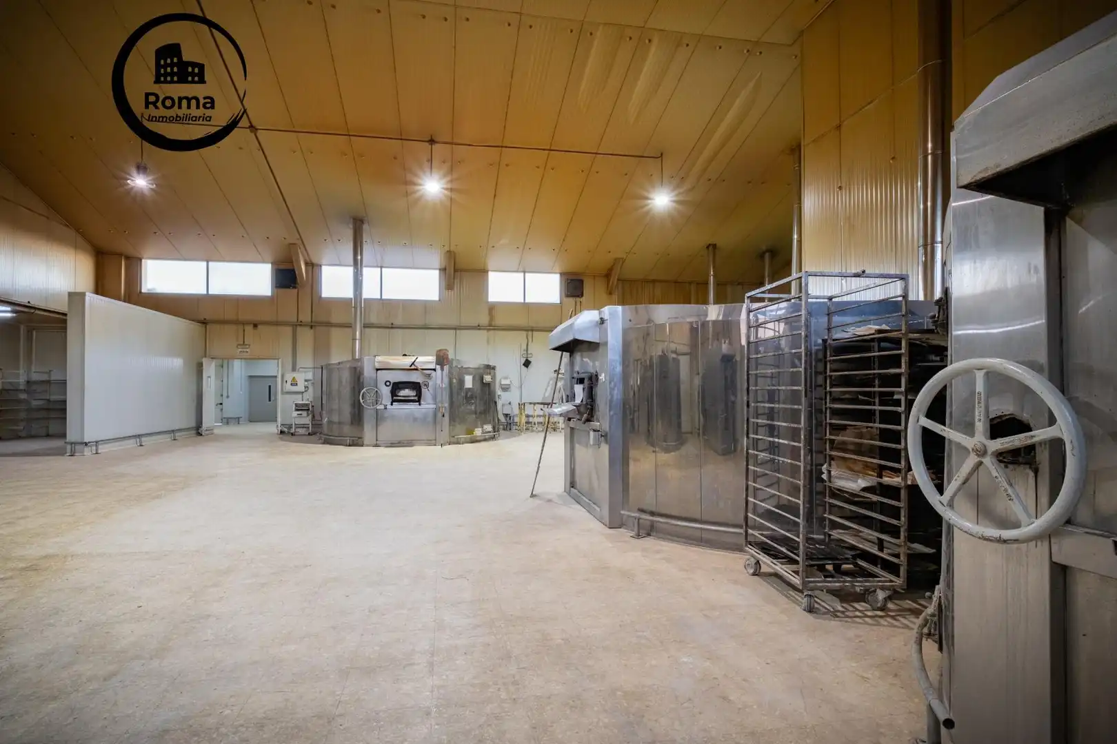 Industrial buildings for sale in Alfacar