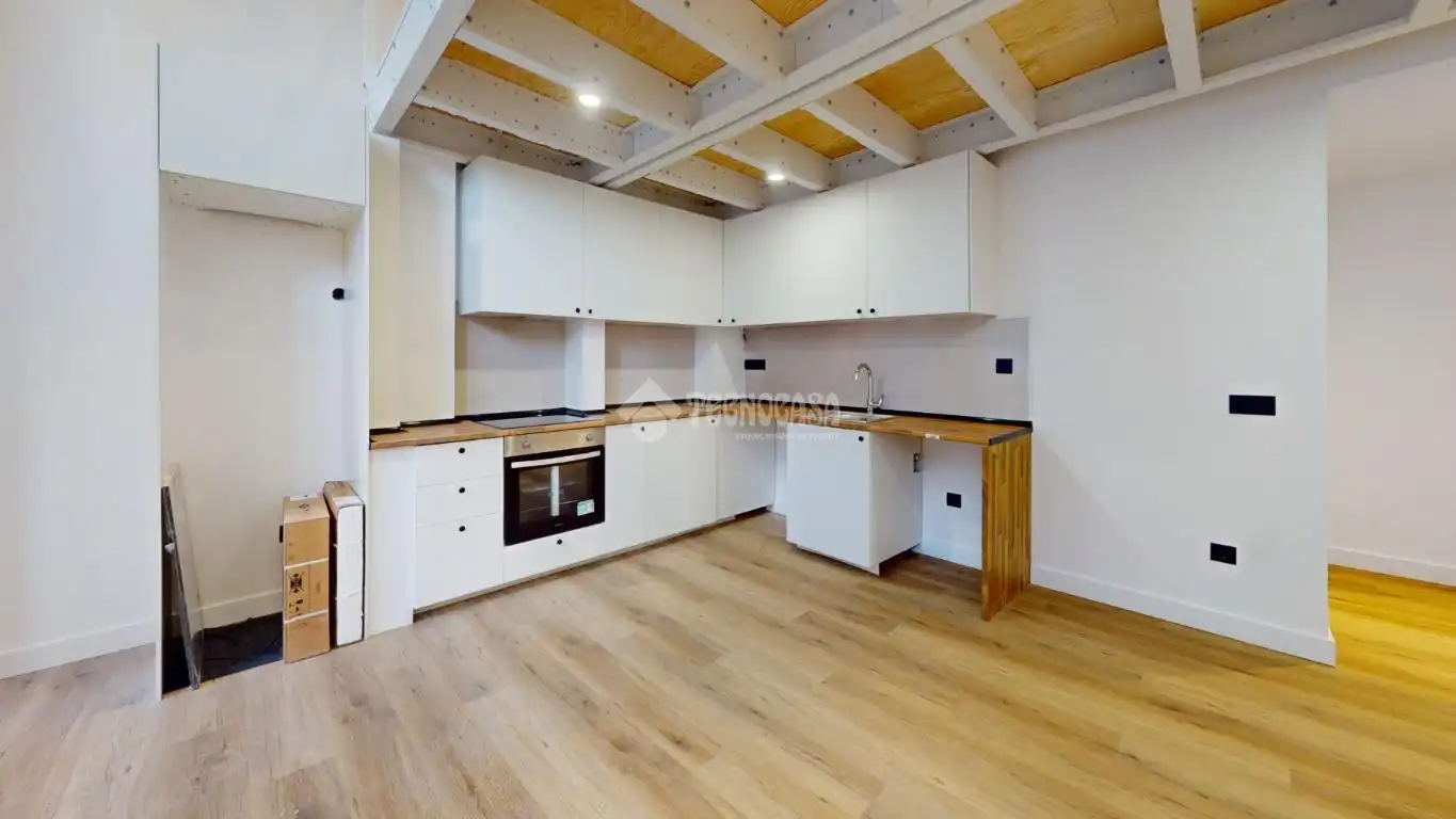 Loft en venta en Adelfas