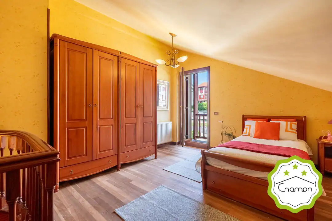 Habitación de Casa o chalet en venta en Arrigorriaga con Jardín privado