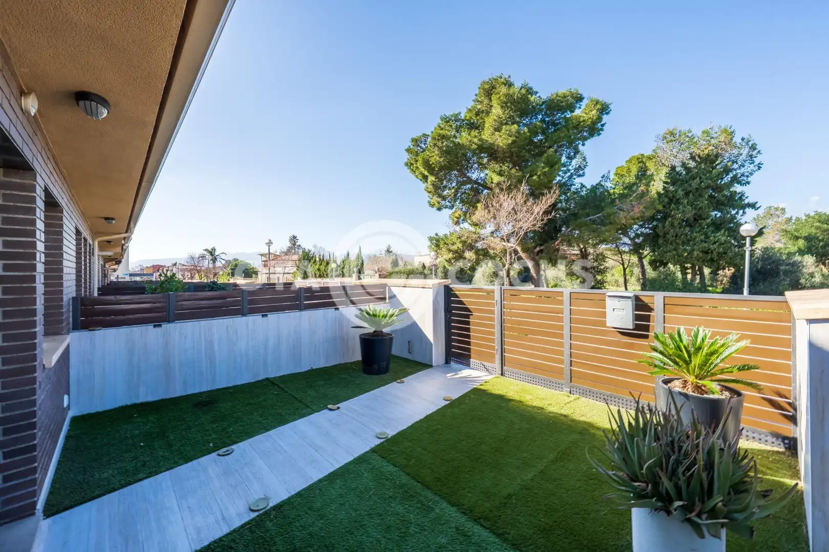 Garden of Detached homes for sale in Montbrió del Camp  with Air Conditioner, Private garden and Terrace