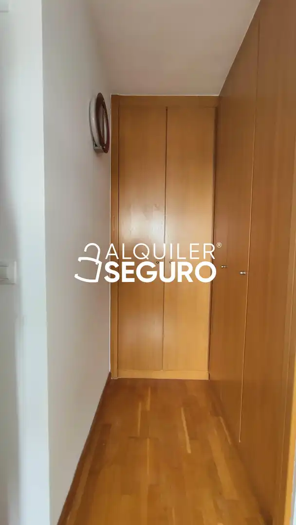 Estudio de alquiler en Valencia con Aire acondicionado y Calefacción