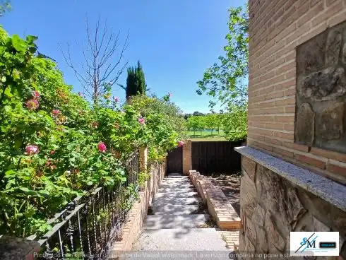 Jardín de Casa o chalet en venta en Layos con Jardín privado