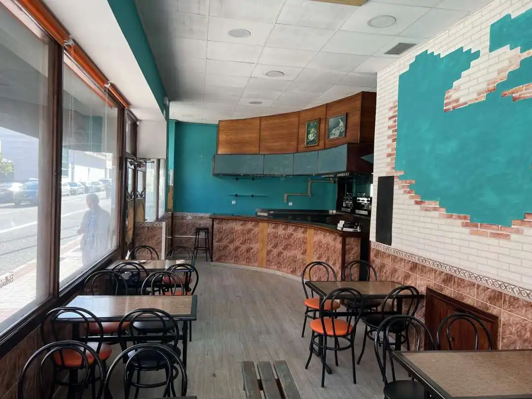 Business premises for sale in Sur, imagen 8