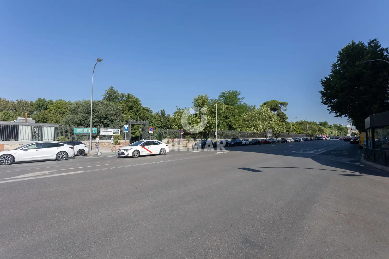 Parking of Ground floor for sale in Madrid  with Heating and Balcony