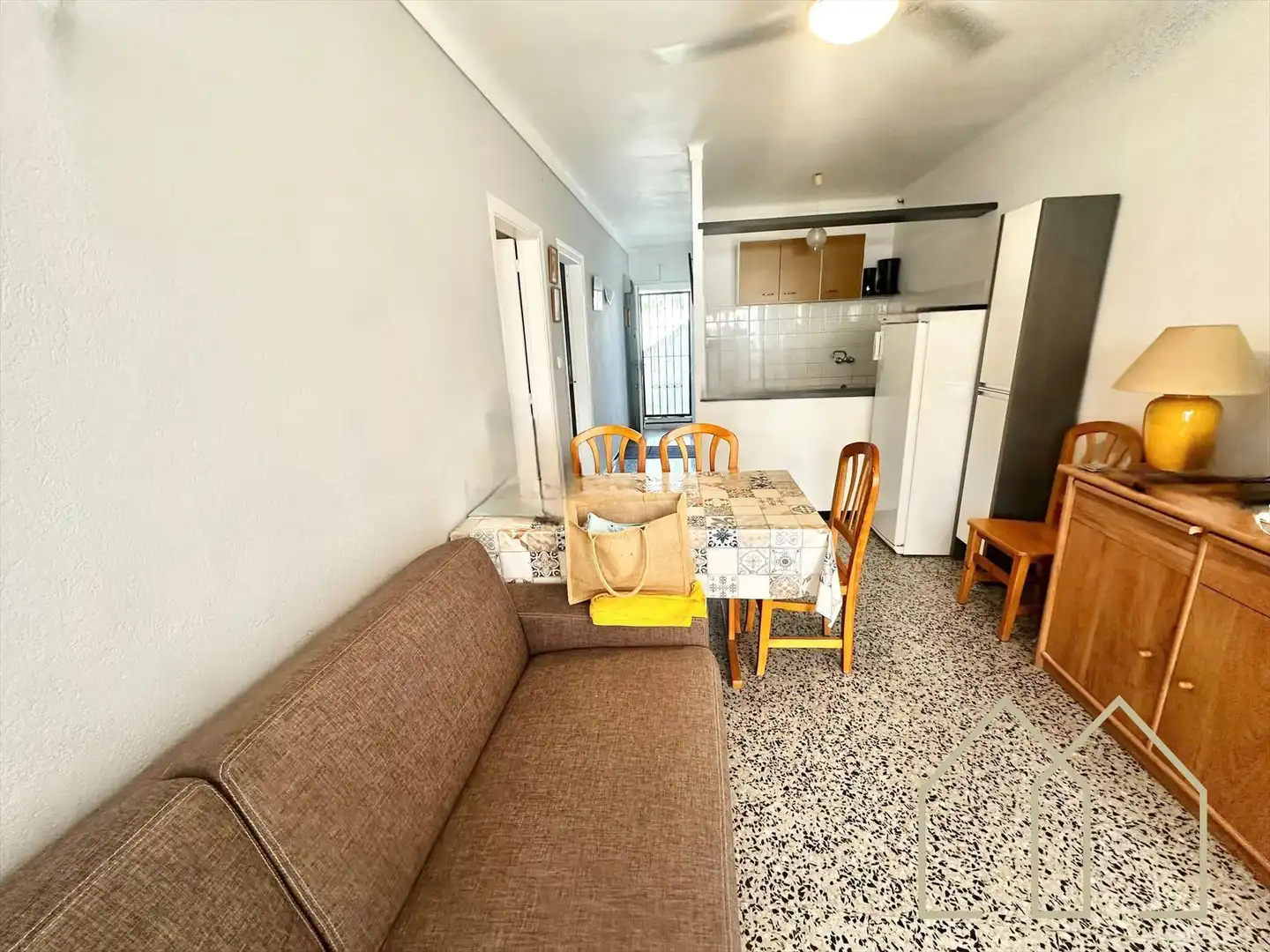 Sala de estar de Apartamento en venta en L'Escala con Jardín privado y Terraza