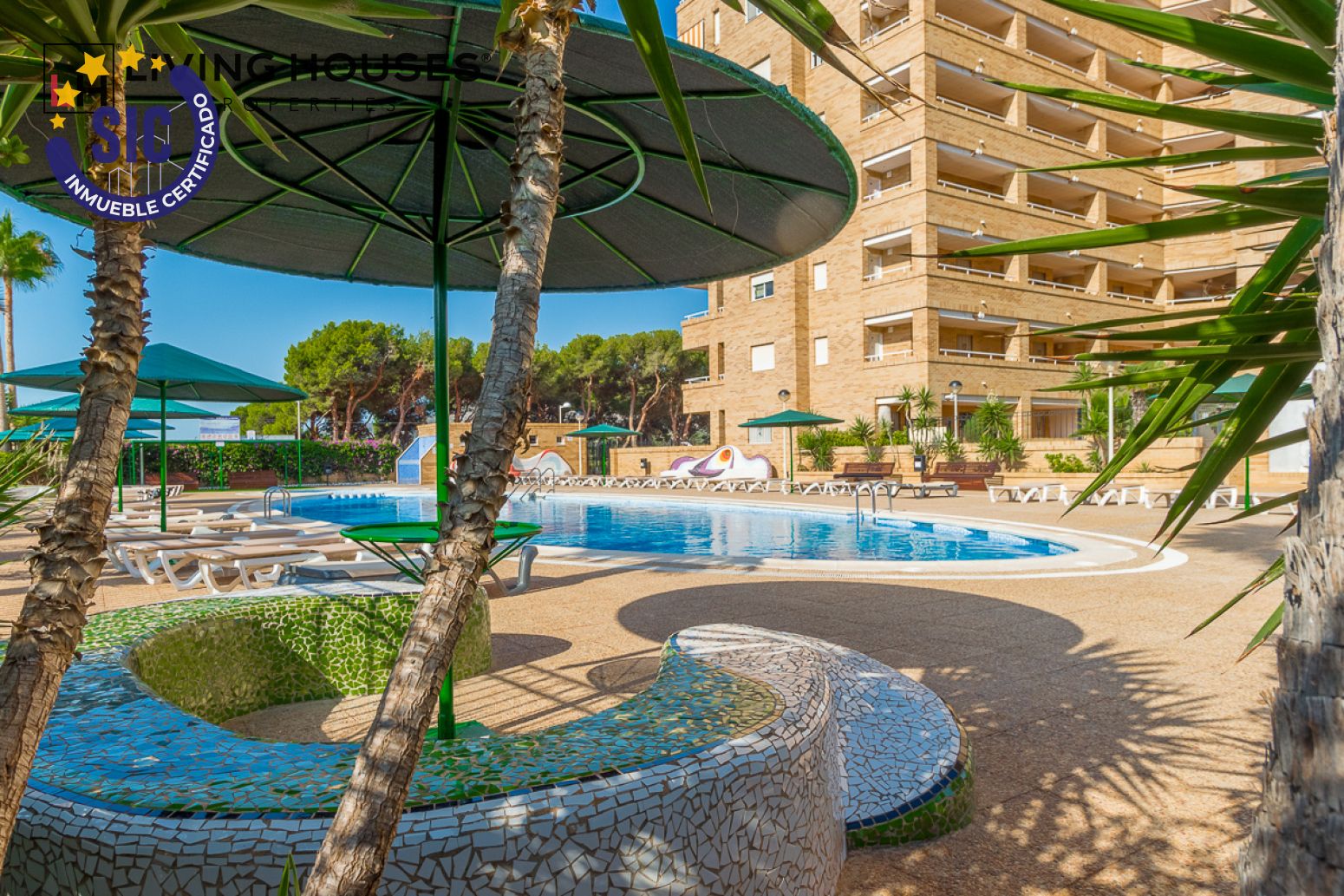 Piscina de Pis en venda en Oropesa del Mar / Orpesa amb Aire condicionat, Calefacció i Terrassa