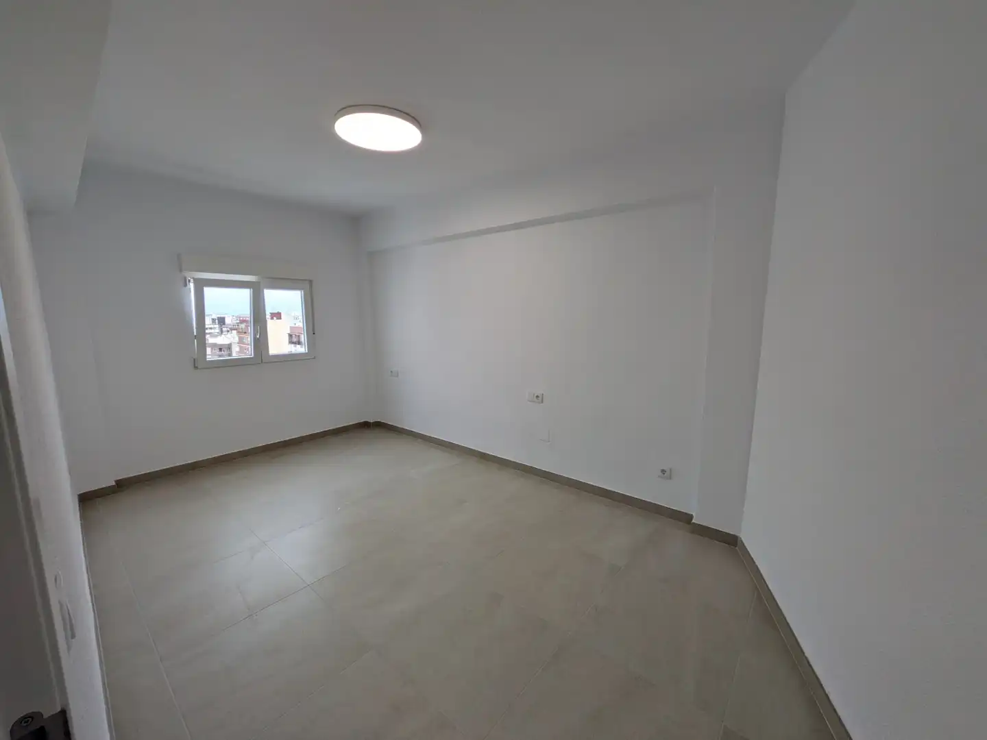 Ático en venta en Castellón de la Plana / Castelló de la Plana con Aire acondicionado y Terraza