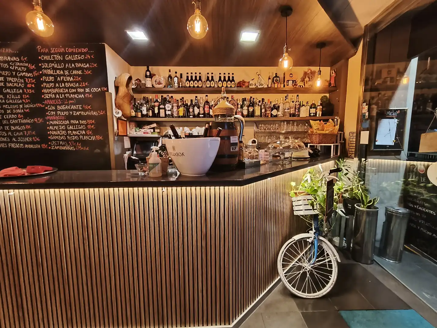 Local en traspaso en Barcelona con Aire acondicionado, Terraza y Amueblado