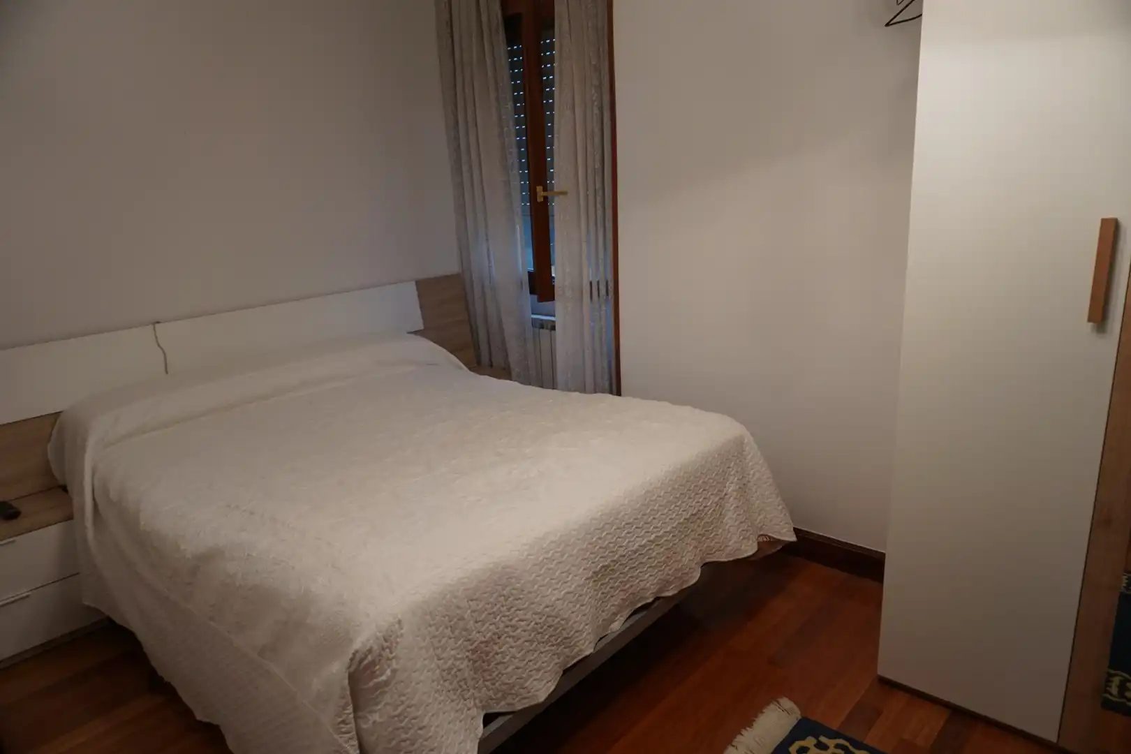 Habitación de Piso en venta en Ugao- Miraballes con Calefacción, Terraza y Trastero