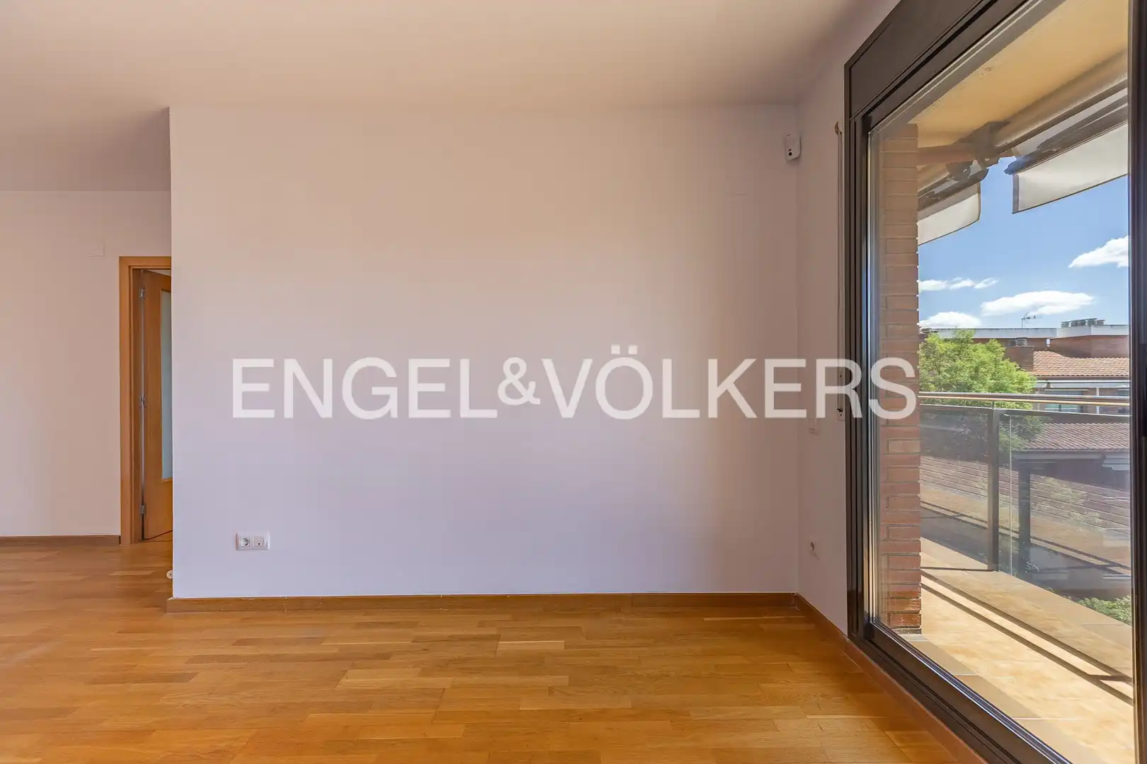 Balcony of Flat for sale in Sant Cugat del Vallès  with Heating, Private garden and Parquet flooring