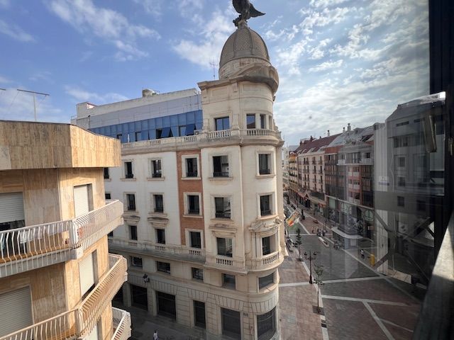 Flat to rent in Calle Gravina, Centro