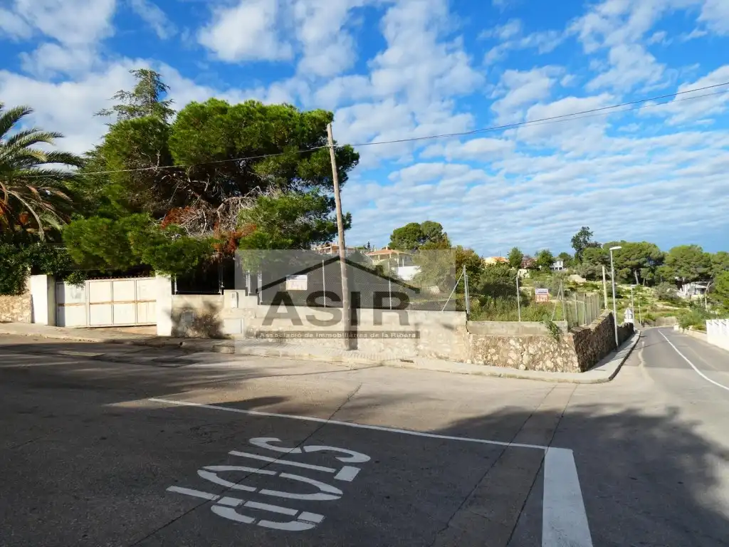 Wohnbaugrundstück zum Verkauf in Casc Urbà, imagen 7