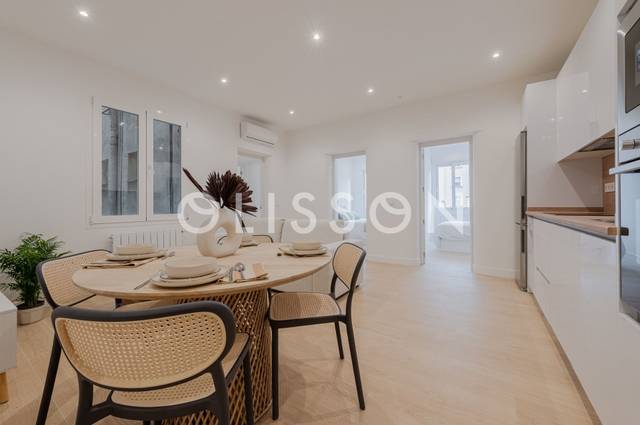 Piso en Venta en Hispanoamérica - Bernabéu