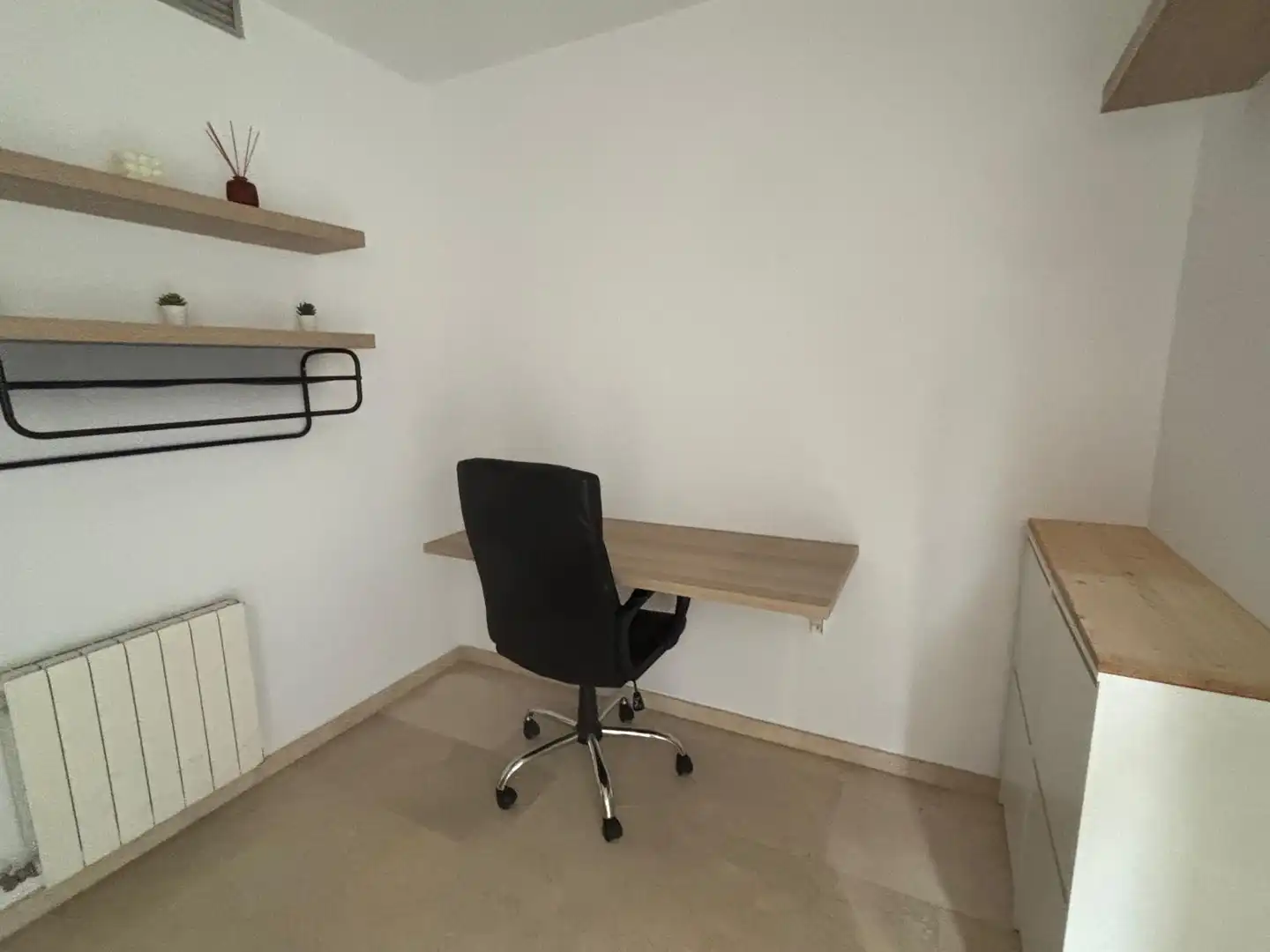 Wohnung zur Miete in Valencia mit Klimaanlage, Heizung und Privatgarten