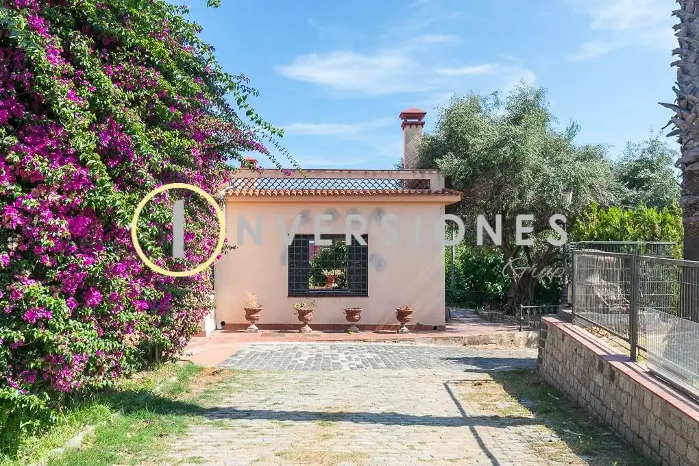 Piso de alquiler en Carrer Caterina Albert I Paradis, Montgat