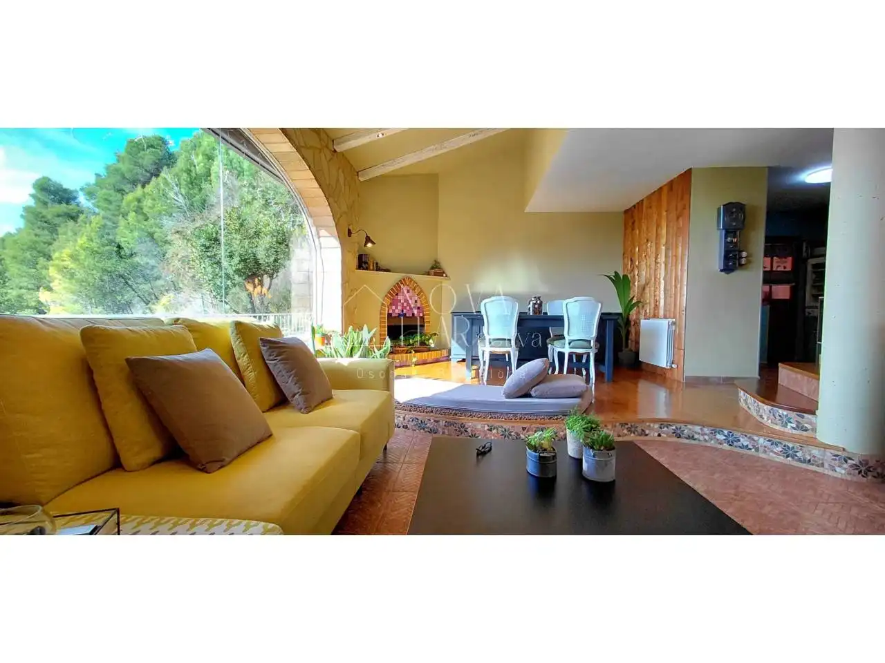 Sala d'estar de Casa o xalet en venda en L'Ametlla del Vallès amb Calefacció i Jardí privat