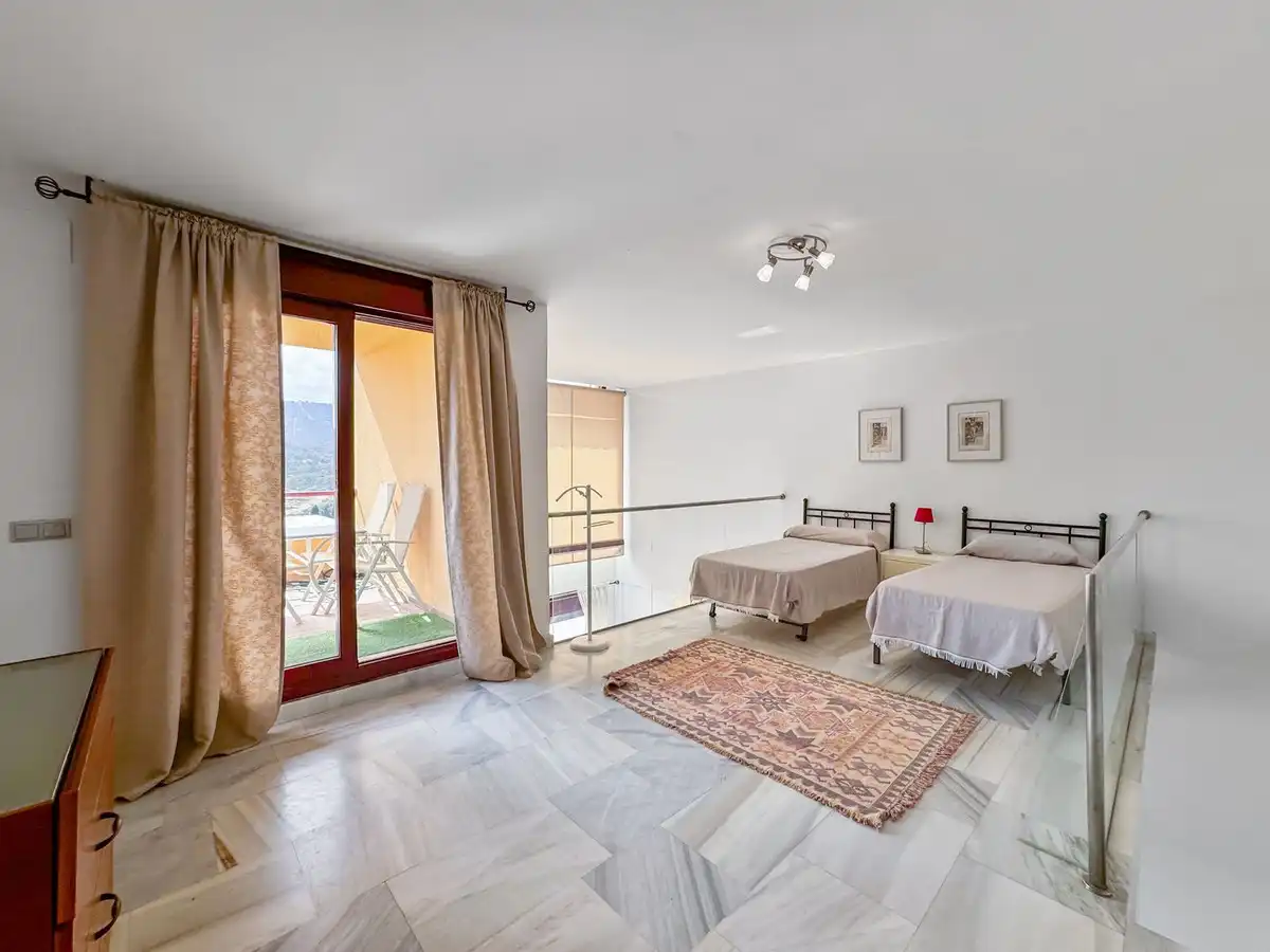 Penthouse with pool for sale in Calle Benahavis, imagen 13