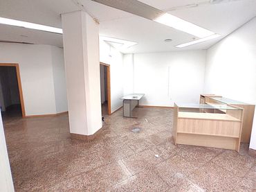 Local comercial en venda a COMANDANTE IZARDUY