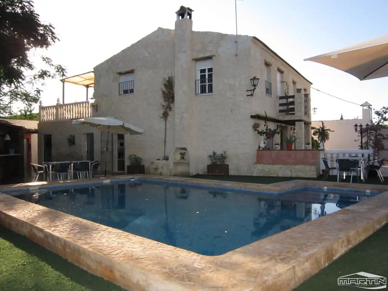 Piscina de Casa o xalet en venda en Cabra amb Terrassa, Traster i Piscina