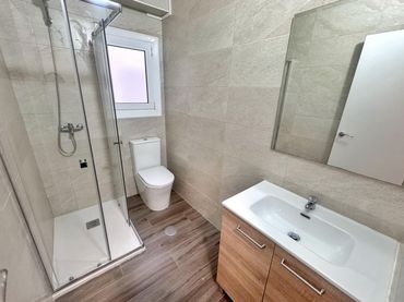 Piso con balcón en venta en Petrer