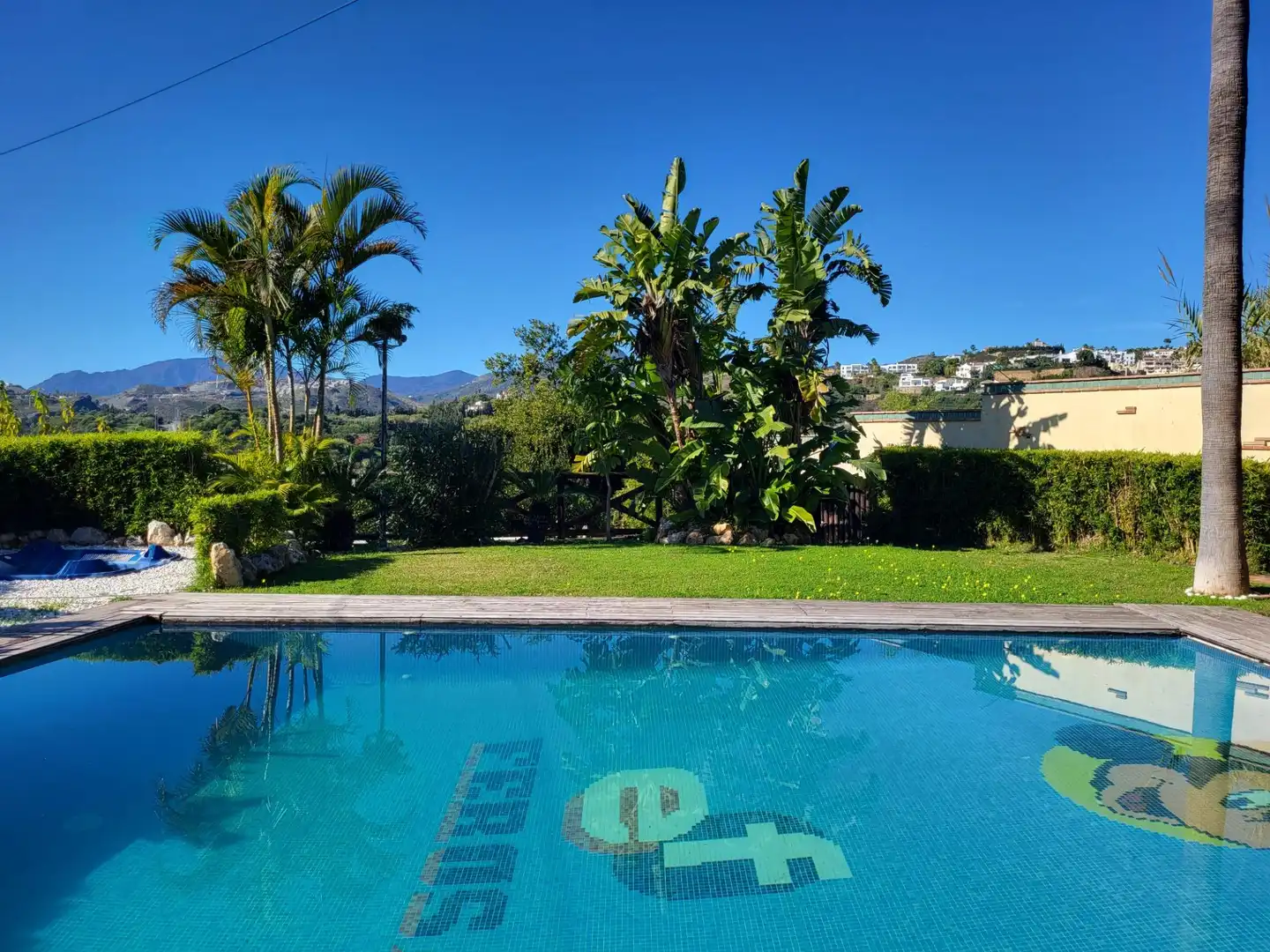 Jardí de Finca rústica en venda en Marbella amb Aire condicionat, Calefacció i Jardí privat