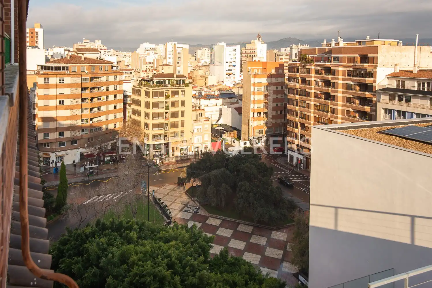 Außenansicht von Dachboden zur Miete in Castellón de la Plana / Castelló de la Plana mit Klimaanlage, Heizung und Terrasse