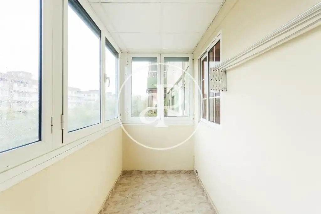 Flat for rent in Av. del General Avilés, Sant Pau