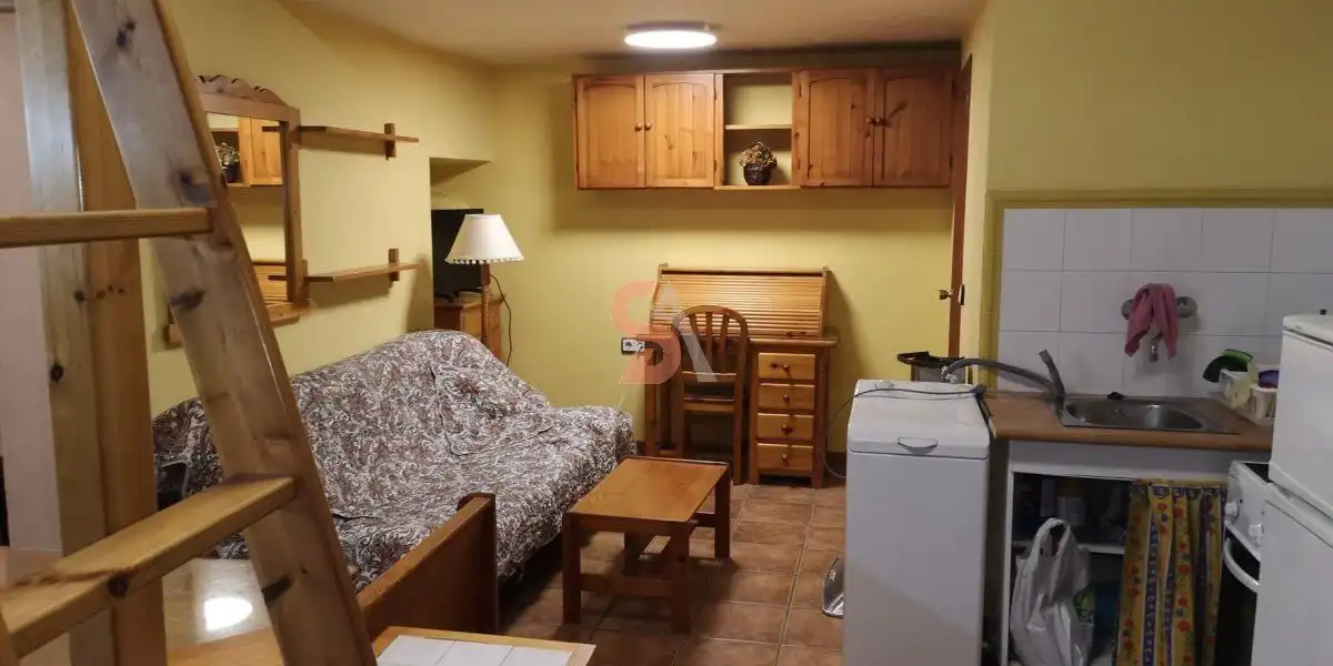 Flat for rent in Valladolid  with Heating and Furnished