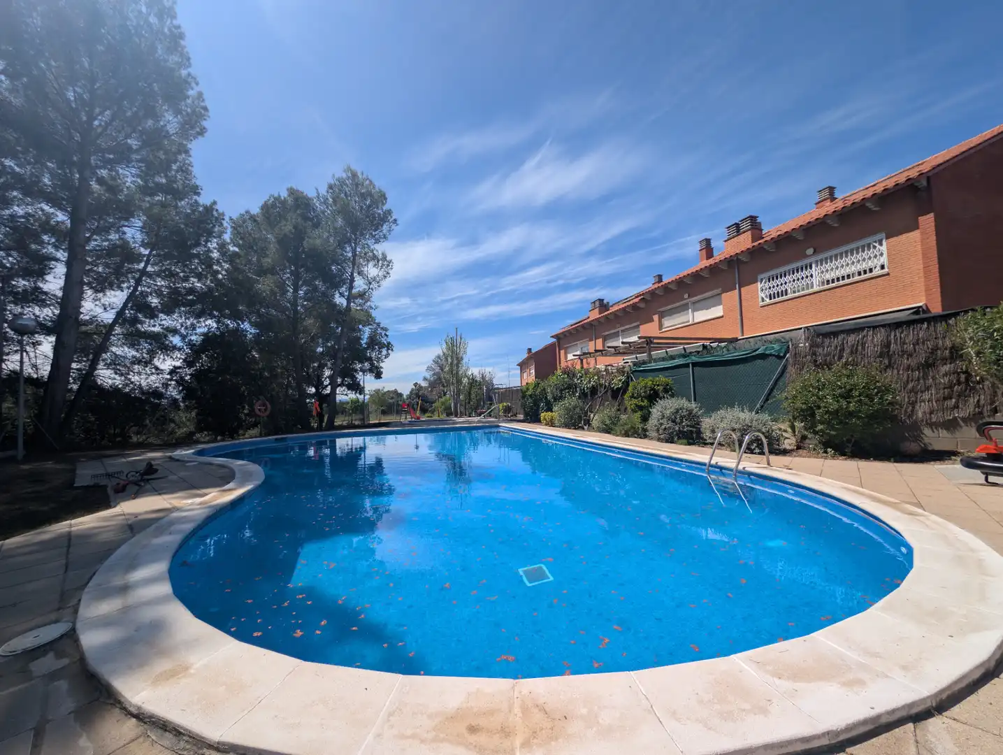 Piscina de Casa o chalet en venta en Viladecavalls con Aire acondicionado, Calefacción y Jardín privado