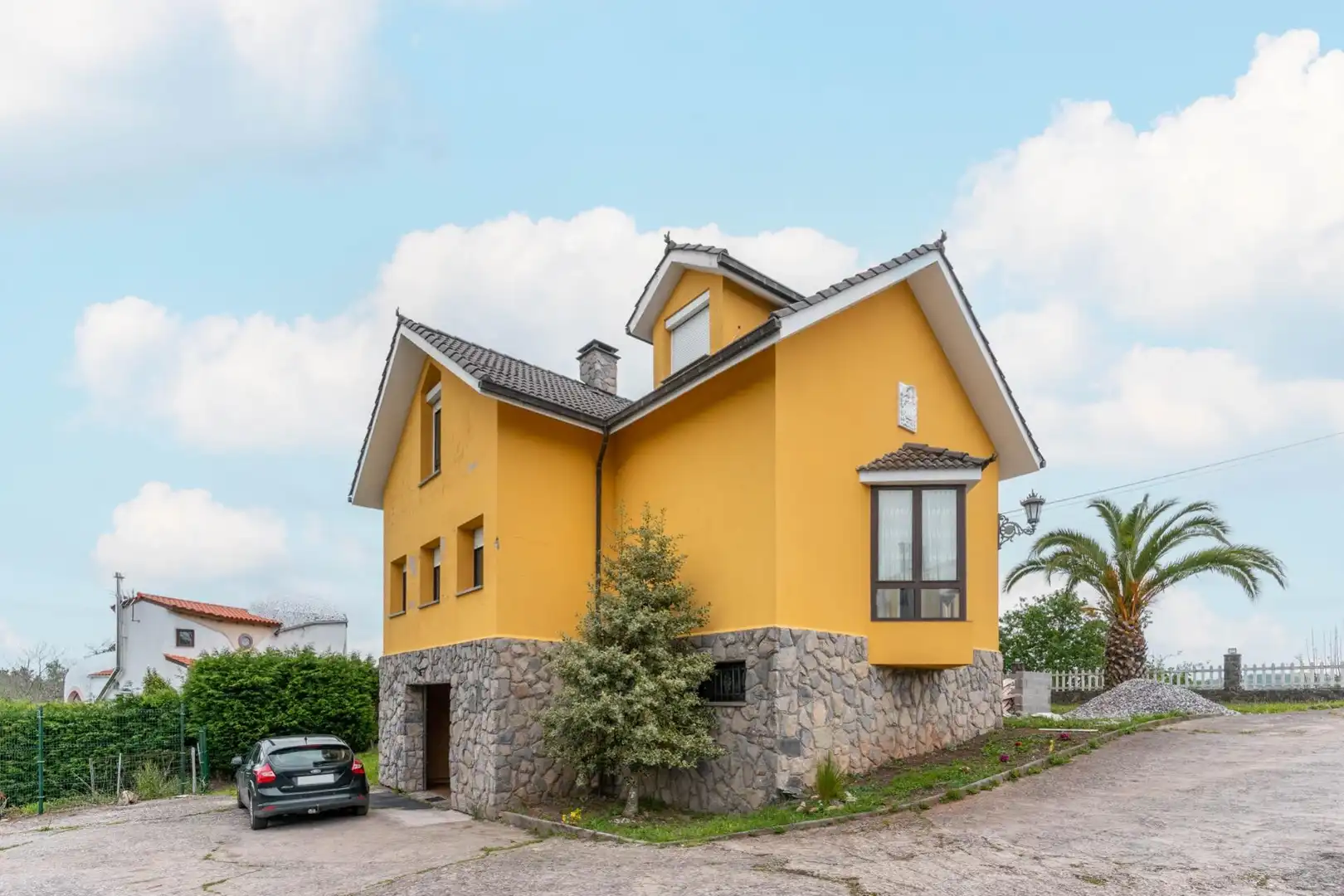 Exterior view of Houses for sale in Langreo  with Heating, Private garden and Terrace