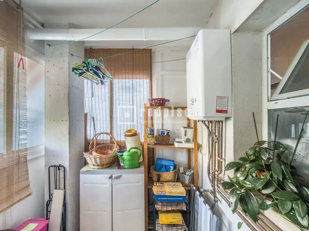 Kitchen of Flat for sale in Madrid  with Air Conditioner, Heating and Private garden