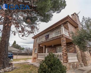 Vista exterior de Casa o xalet en venda en  Madrid Capital amb Calefacció, Terrassa i Traster