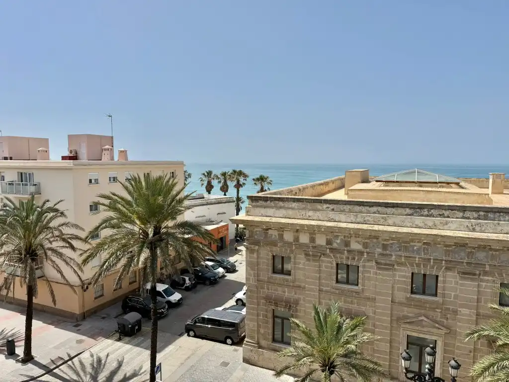 Außenansicht von Wohnung zum Verkauf in Cádiz
