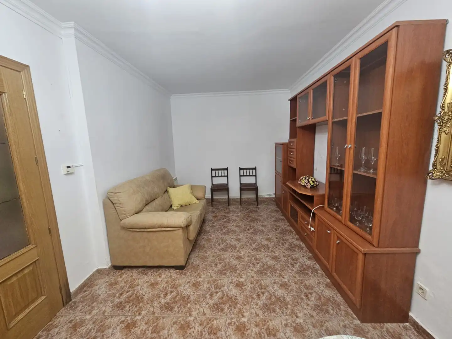 Casa adosada en venda en Mondéjar amb Moblat