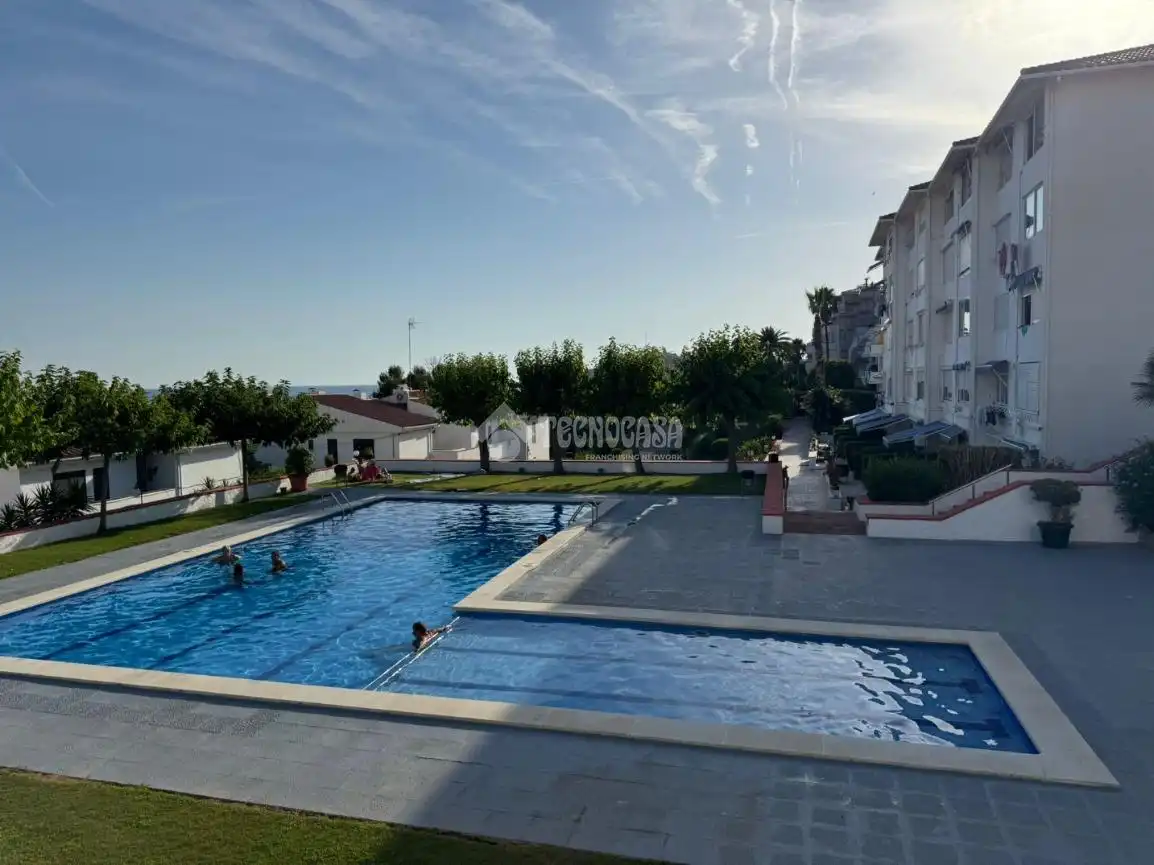 Piscina de Estudi en venda en Sitges amb Traster i Piscina comunitària