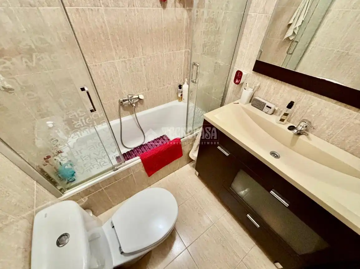 Baño de Piso en venta en Ávila con Calefacción, Parquet y Trastero