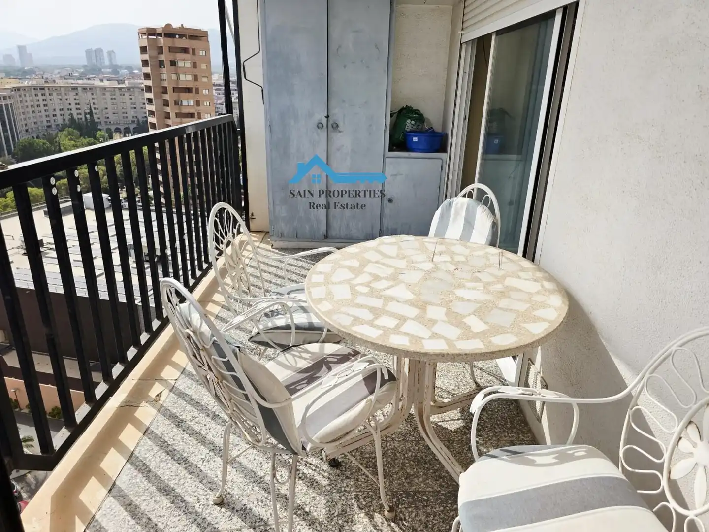 Flat with pool for sale in Juzgados - Plaza de Toros, imagen 2