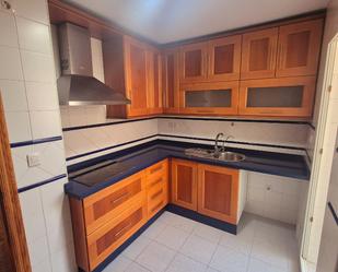 Kitchen of Attic to rent in  Granada Capital  with Heating, Terrace and Oven