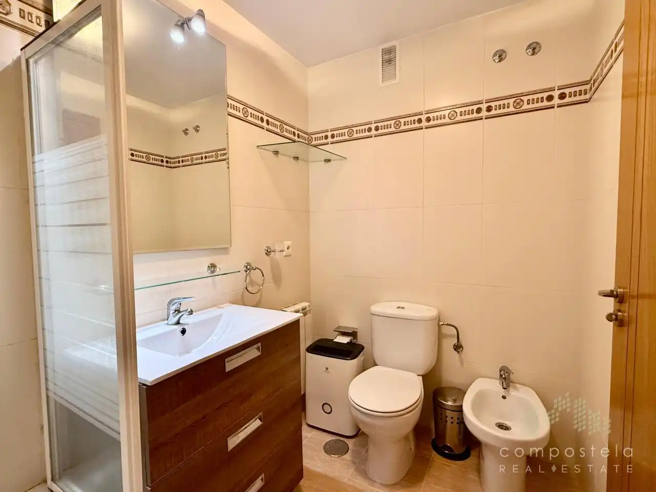 Flat for rent in Ames, A Coruña