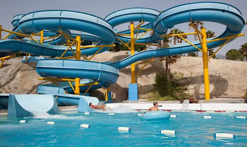 Swimming pool of Detached homes for sale in Garrucha  with Air Conditioner, Heating and Terrace
