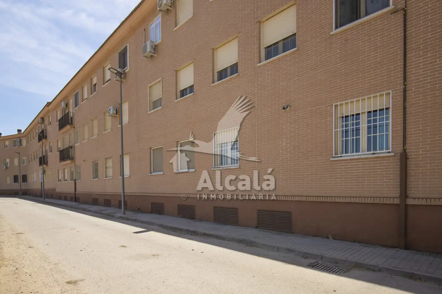 Vista exterior de Oficina en venta en Villamiel de Toledo con Calefacción