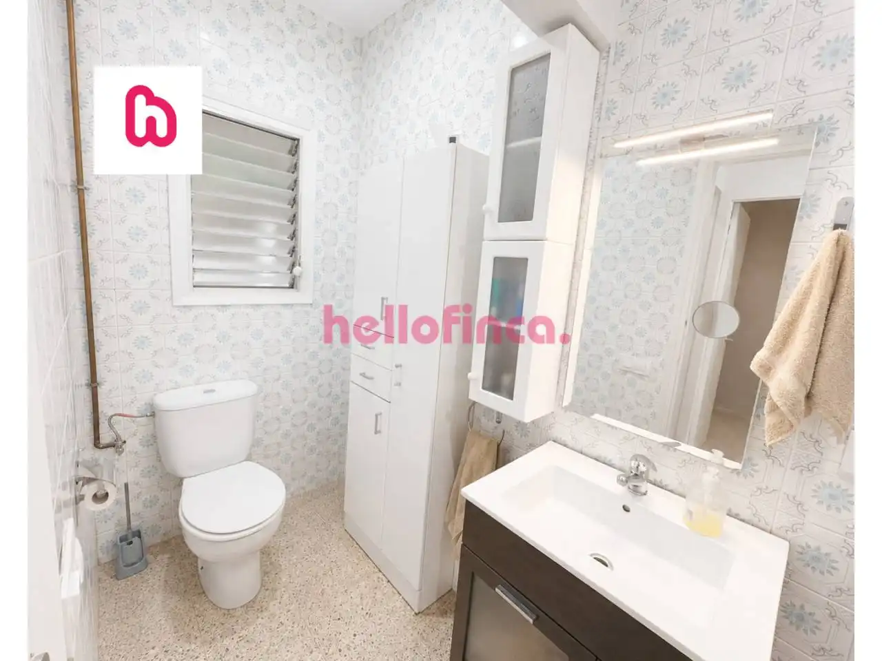 Baño de Piso en venta en Puig-reig con Terraza, Trastero y Amueblado